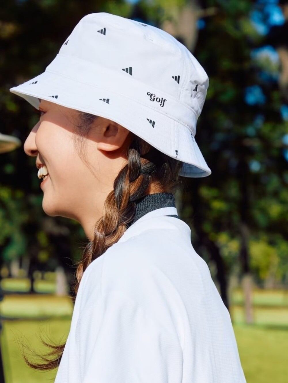 Adidas Women's Printed Golf Bucket Hat. NWT.
